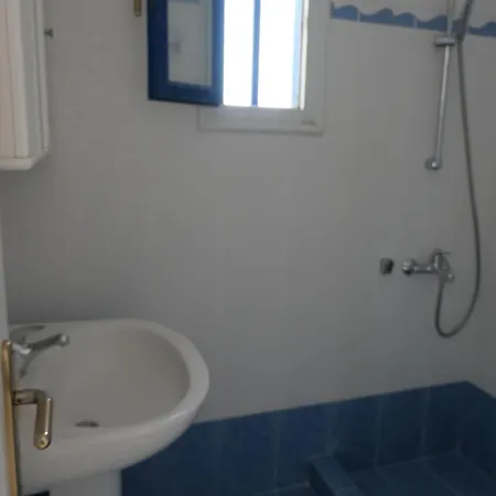 Villa Charming Naxos Villa, Ocean Views, Modern Comfort, Tranquil Escape Mikrí Vígla